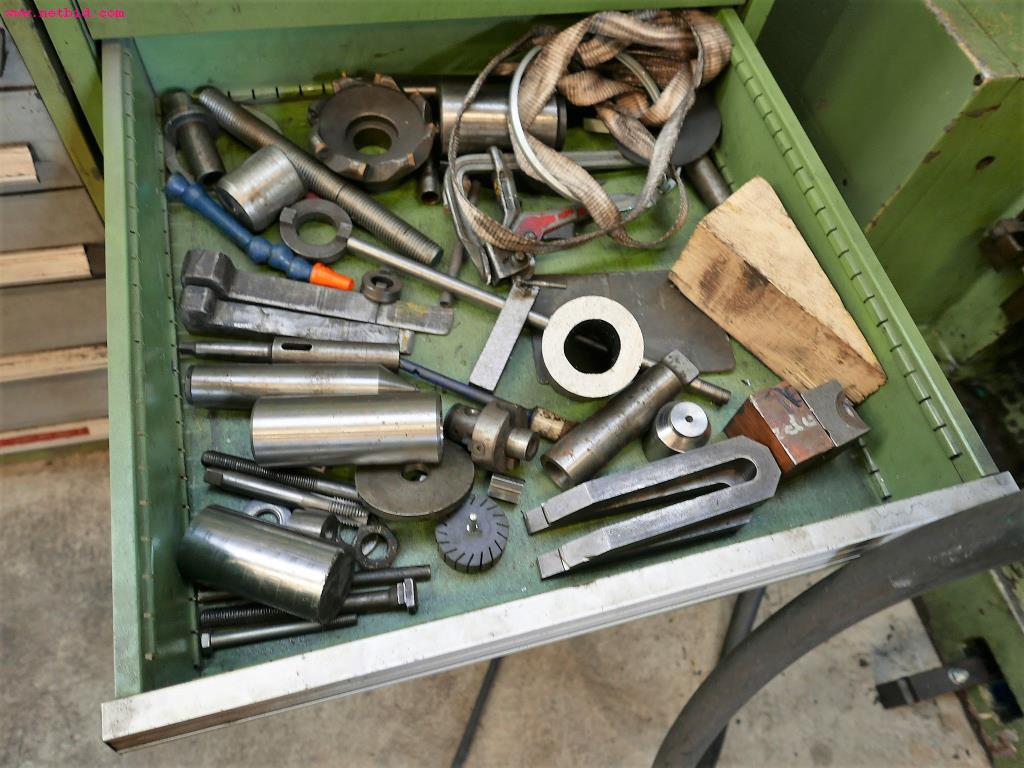 CNC turning and milling machines-14