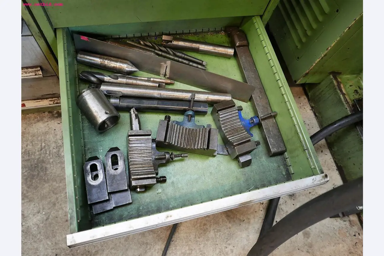 CNC turning and milling machines-16