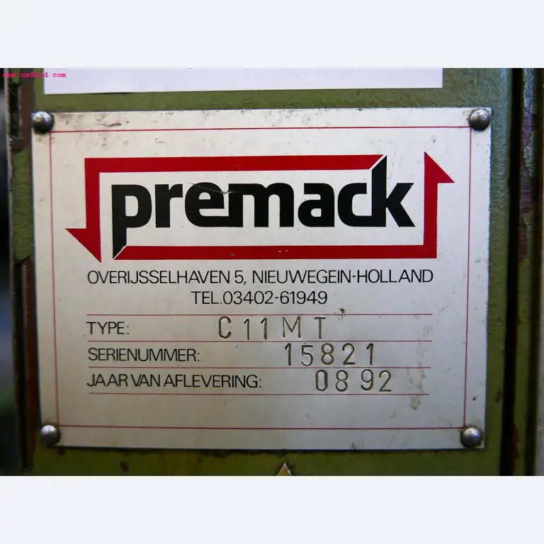CNC turning and milling machines-23