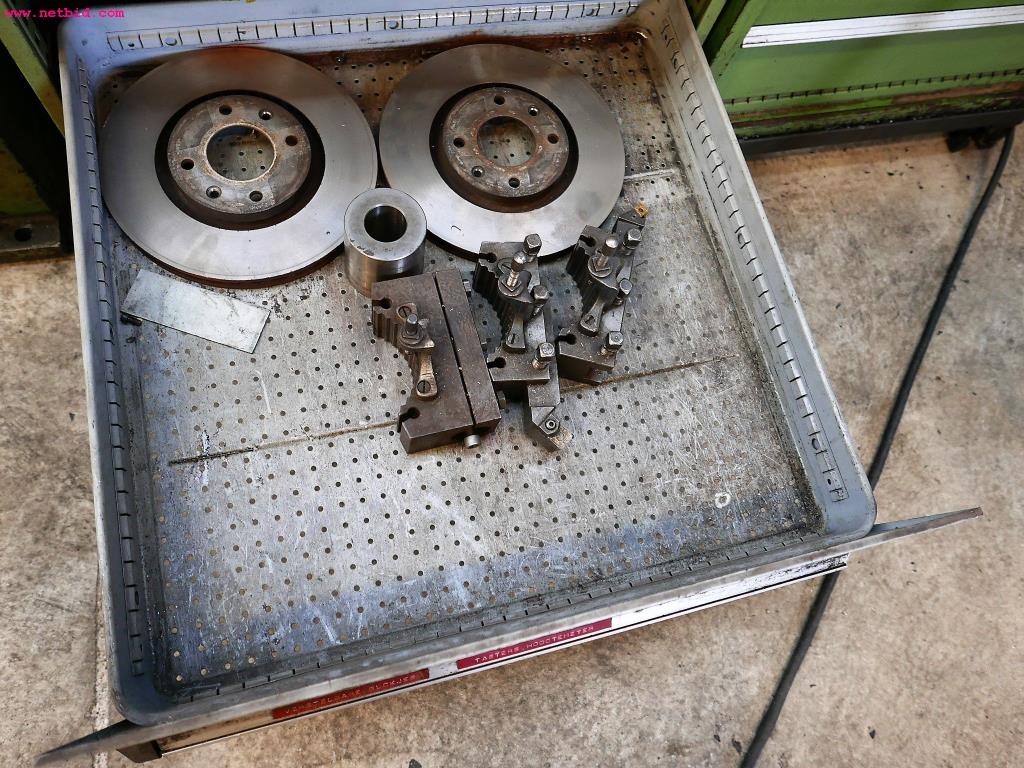 CNC turning and milling machines-9