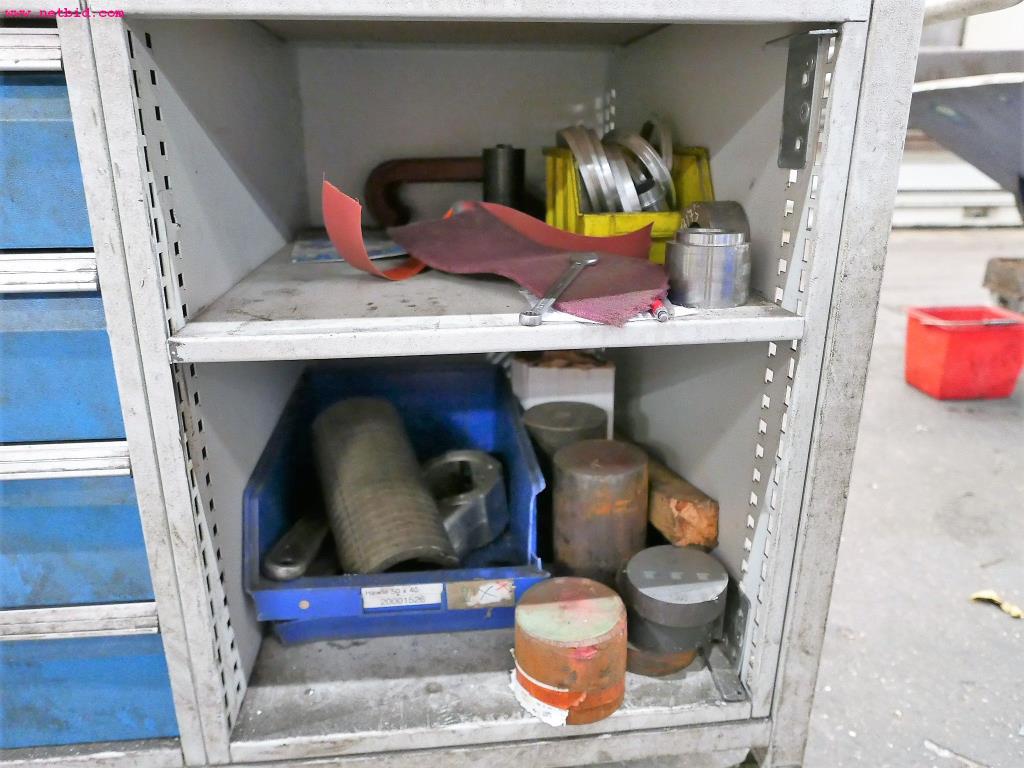 CNC turning and milling machines-10