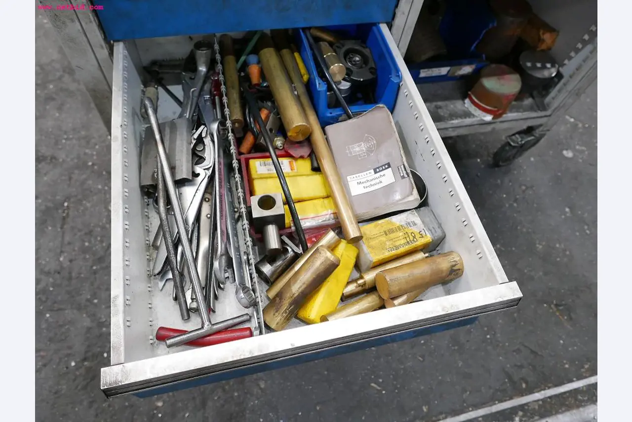 CNC-Dreh- und Fräsmaschinen-8