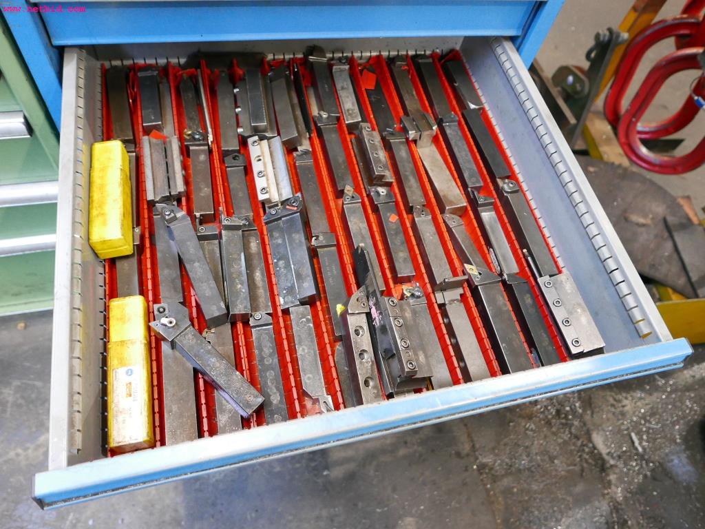 CNC turning and milling machines-11