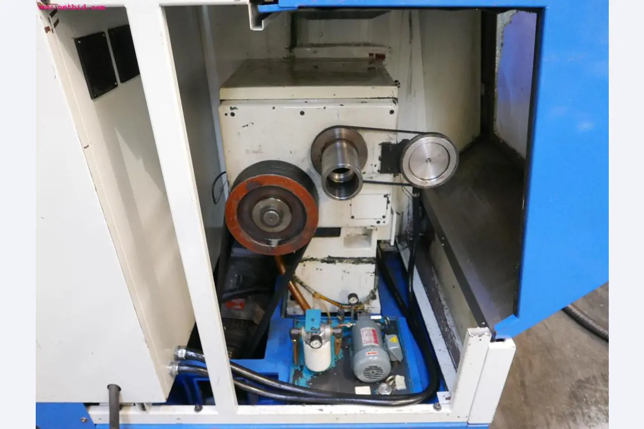 CNC turning and milling machines-17