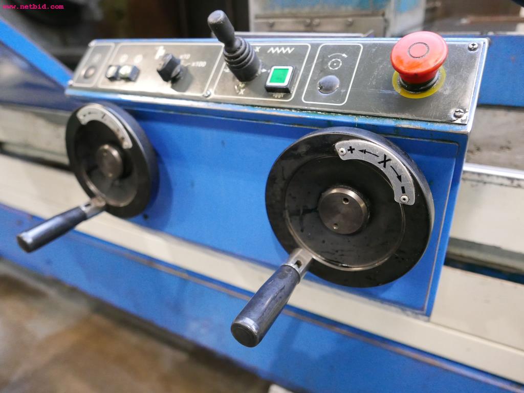 CNC turning and milling machines-19