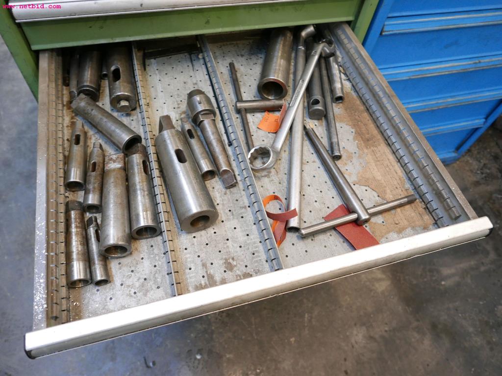 CNC turning and milling machines-4