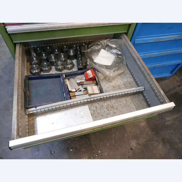 CNC turning and milling machines-5