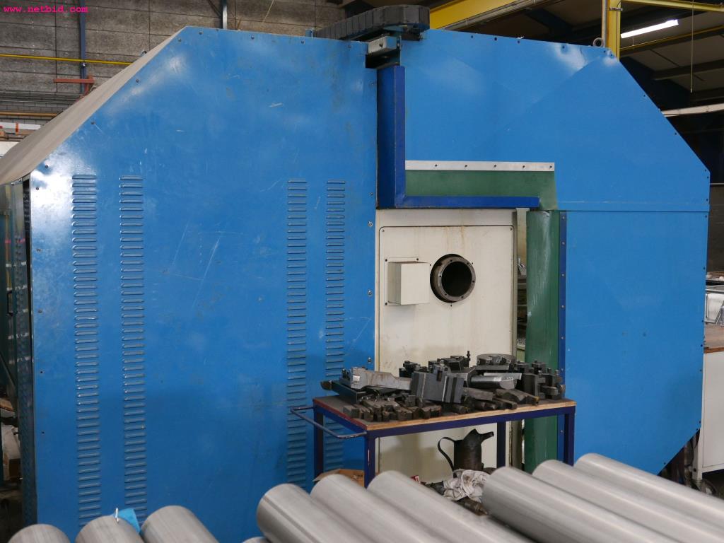 Tornos e fresadoras CNC-10