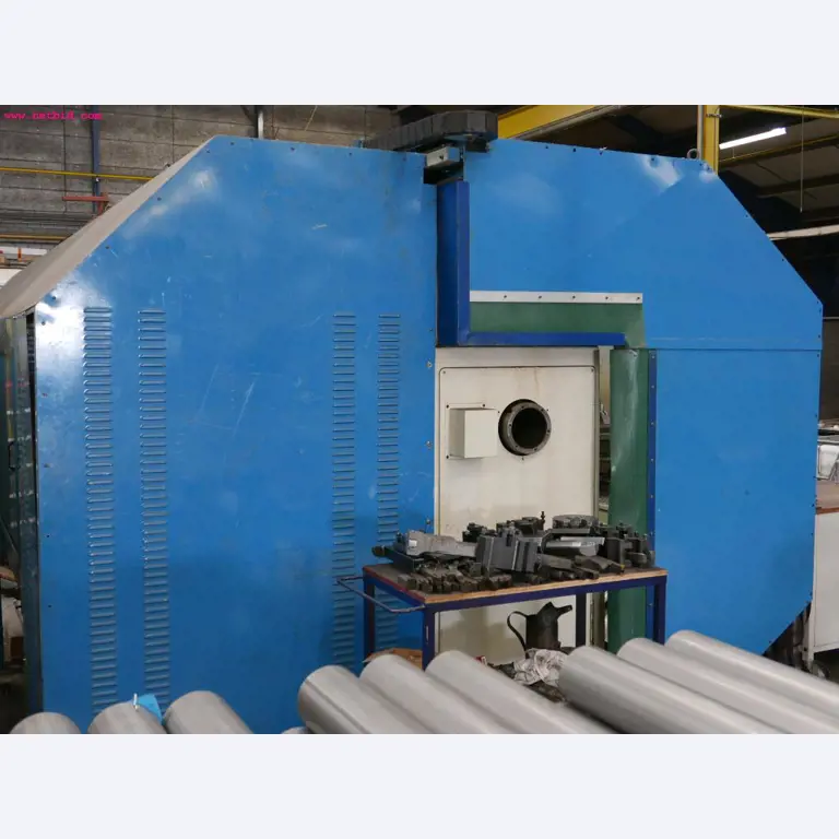 Tornos e fresadoras CNC-10