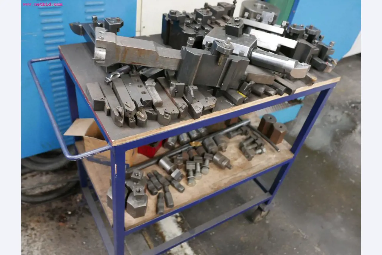 Tornos e fresadoras CNC-12