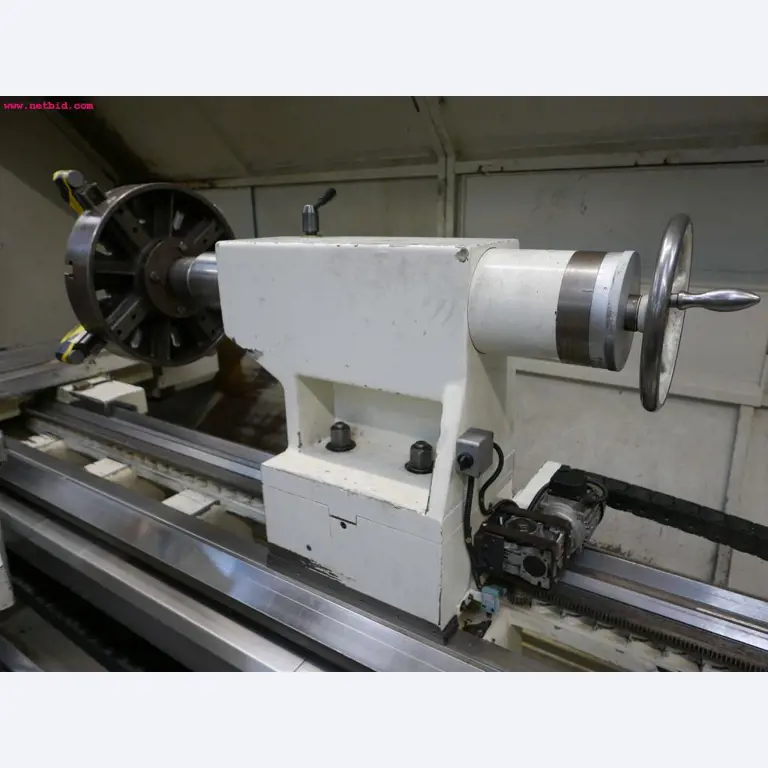 Tornos e fresadoras CNC-13