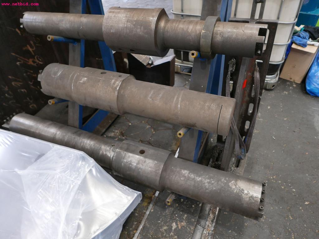 Tornos e fresadoras CNC-16