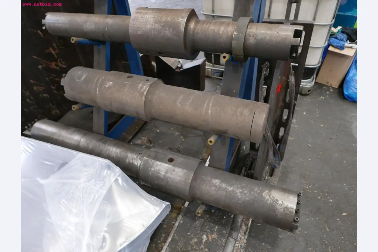 Tornos e fresadoras CNC-16