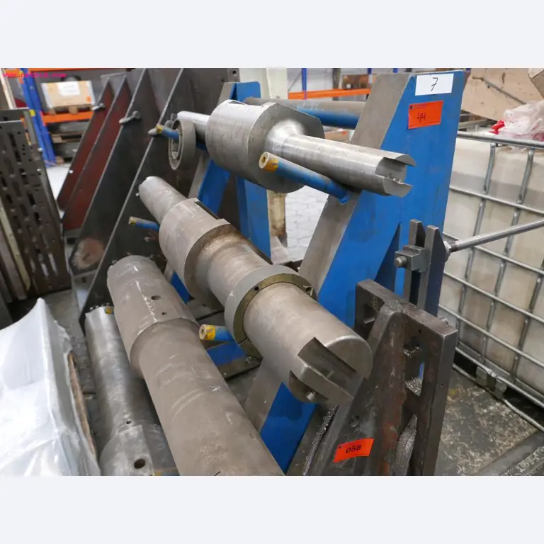 Tornos e fresadoras CNC-18