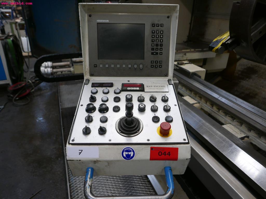 Tornos e fresadoras CNC-19