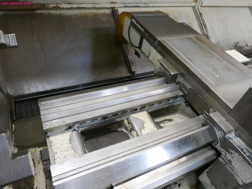 Tornos e fresadoras CNC-22