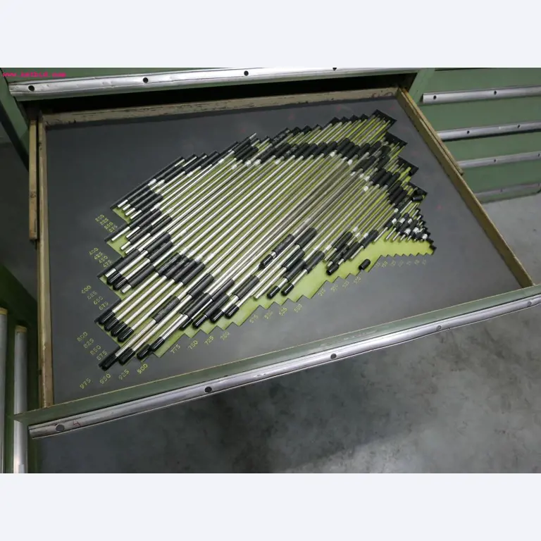 CNC turning and milling machines-16