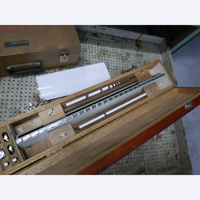 CNC turning and milling machines-8