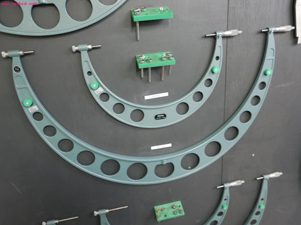 CNC turning and milling machines-2