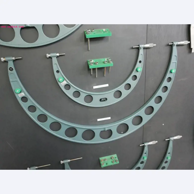 CNC turning and milling machines-2