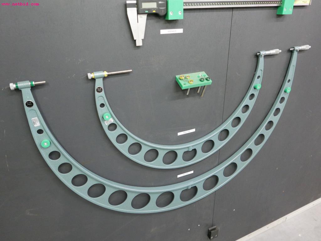 CNC turning and milling machines-4