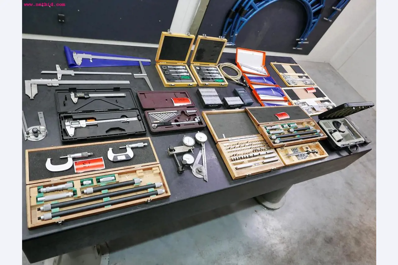 CNC turning and milling machines-1