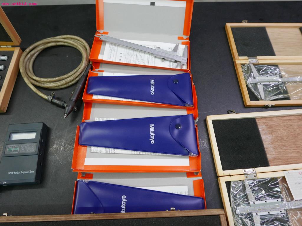 CNC turning and milling machines-6