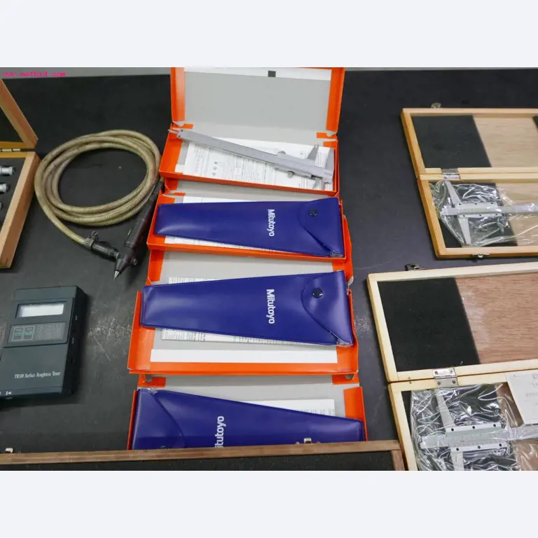 CNC turning and milling machines-6