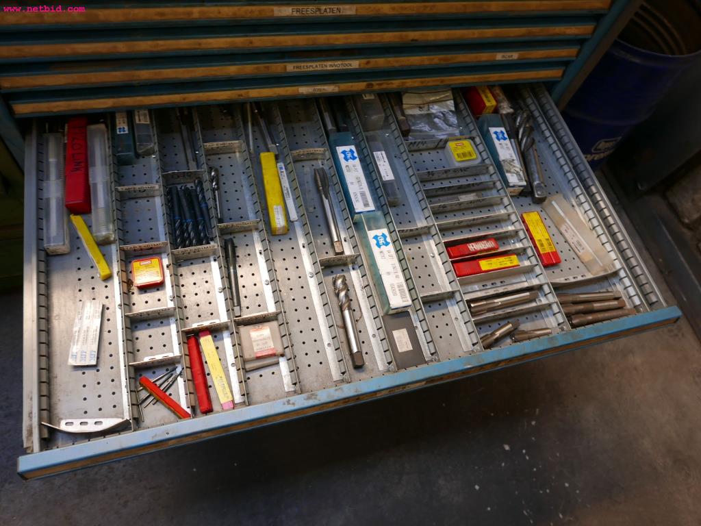 CNC turning and milling machines-16