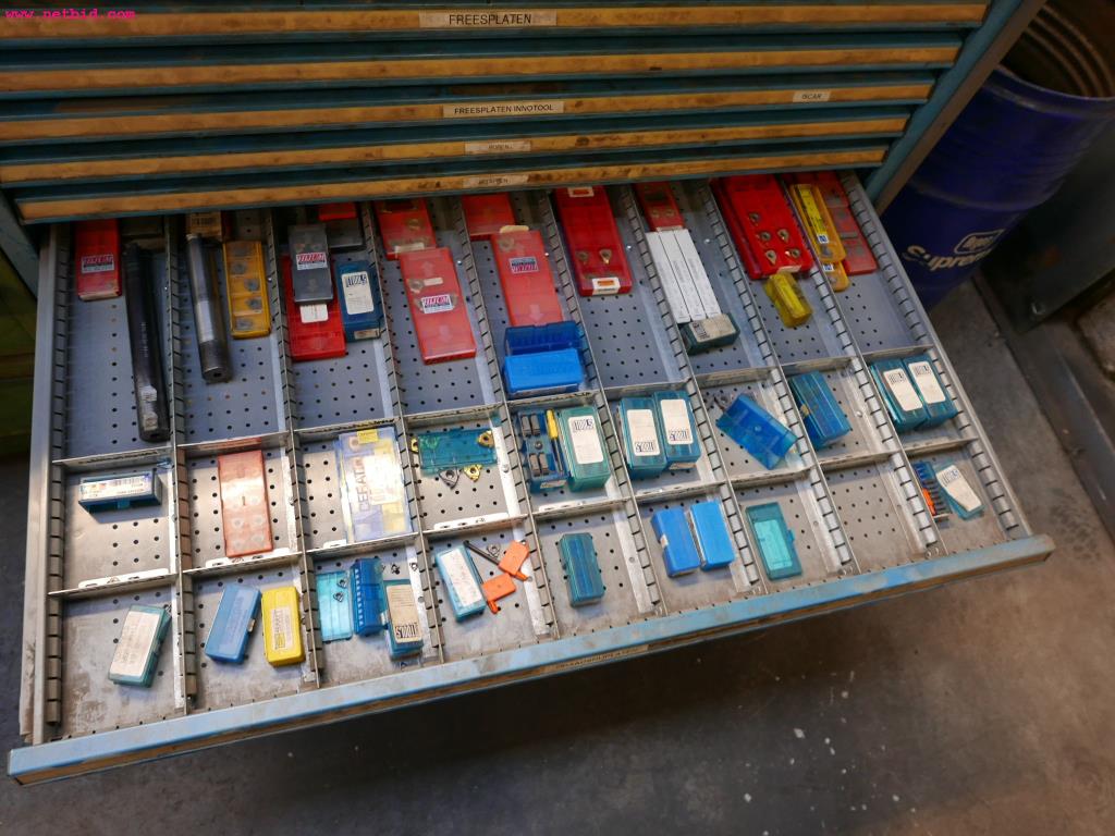 CNC turning and milling machines-17