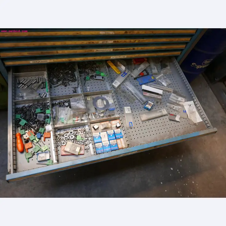 CNC turning and milling machines-18