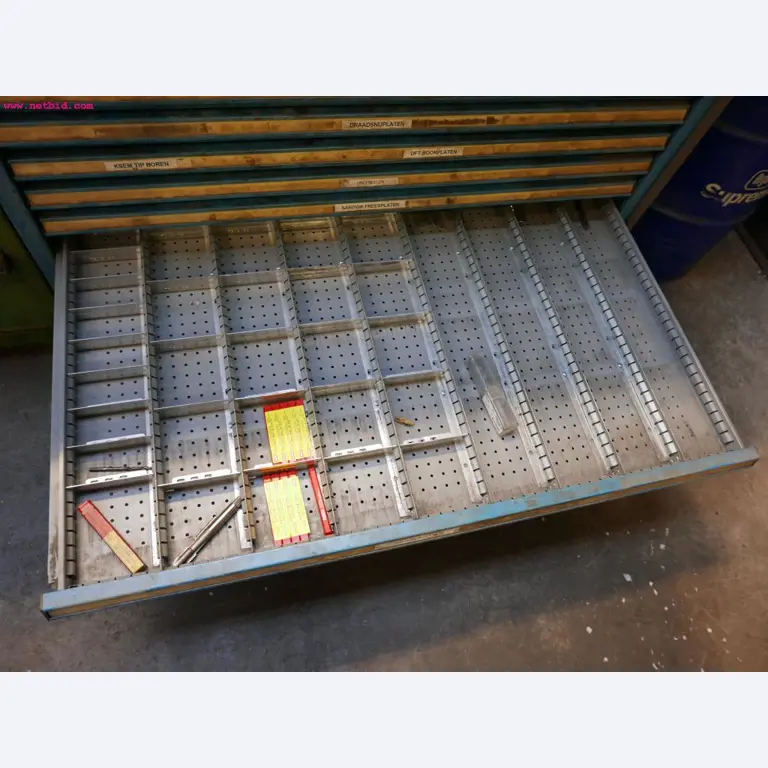 CNC turning and milling machines-20