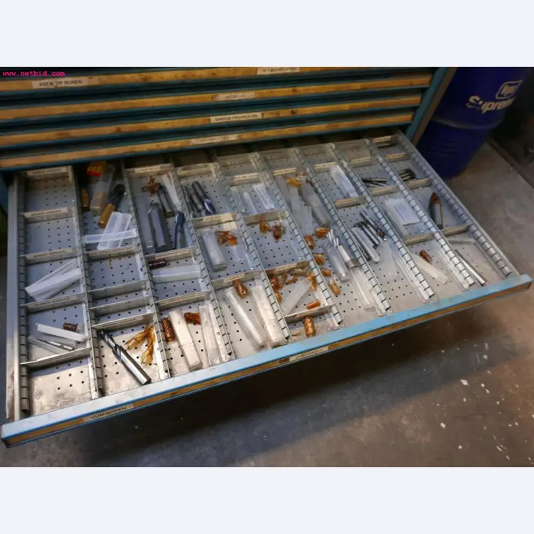 CNC turning and milling machines-21