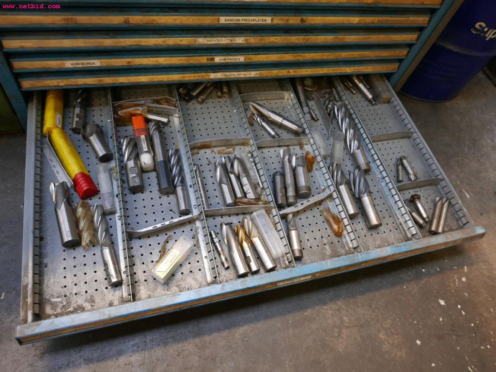 CNC turning and milling machines-23