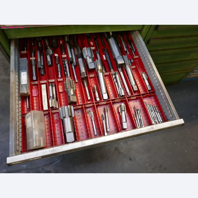 CNC turning and milling machines-25