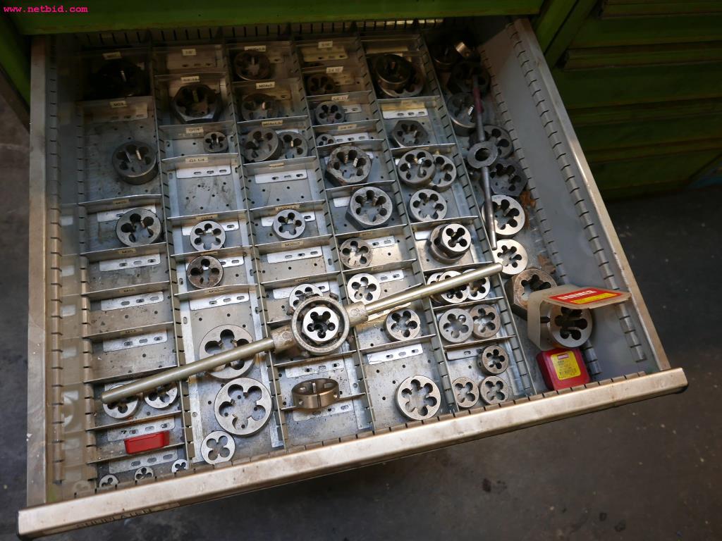 CNC turning and milling machines-26