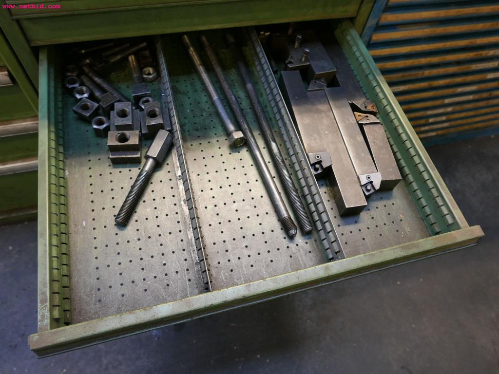 CNC turning and milling machines-3