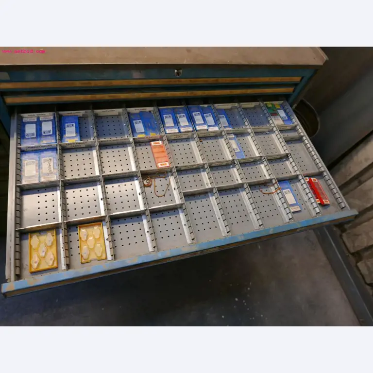 CNC turning and milling machines-8