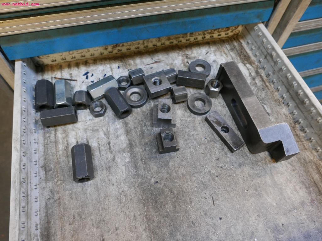 CNC turning and milling machines-10