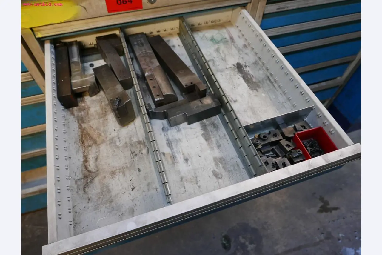 CNC turning and milling machines-13