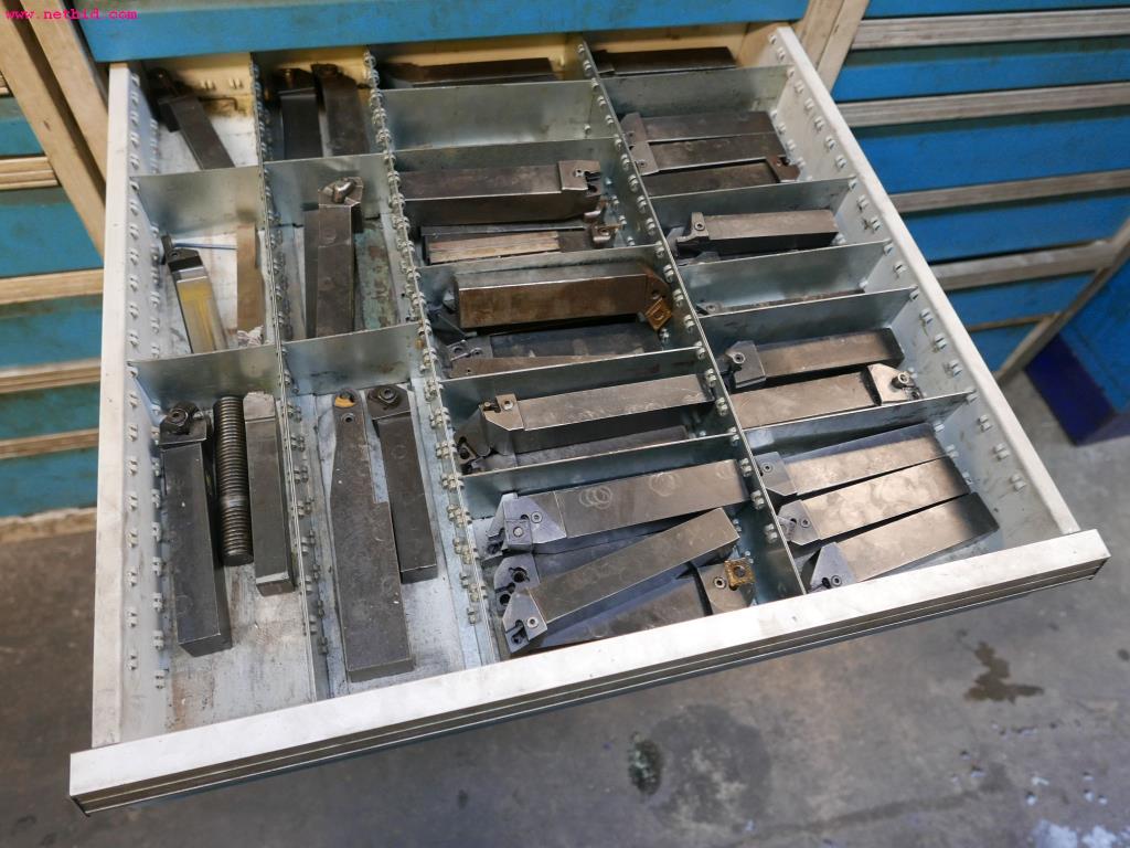 CNC turning and milling machines-14