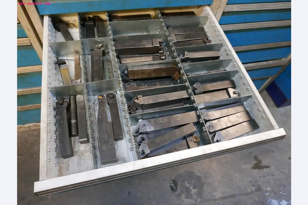 CNC turning and milling machines-14
