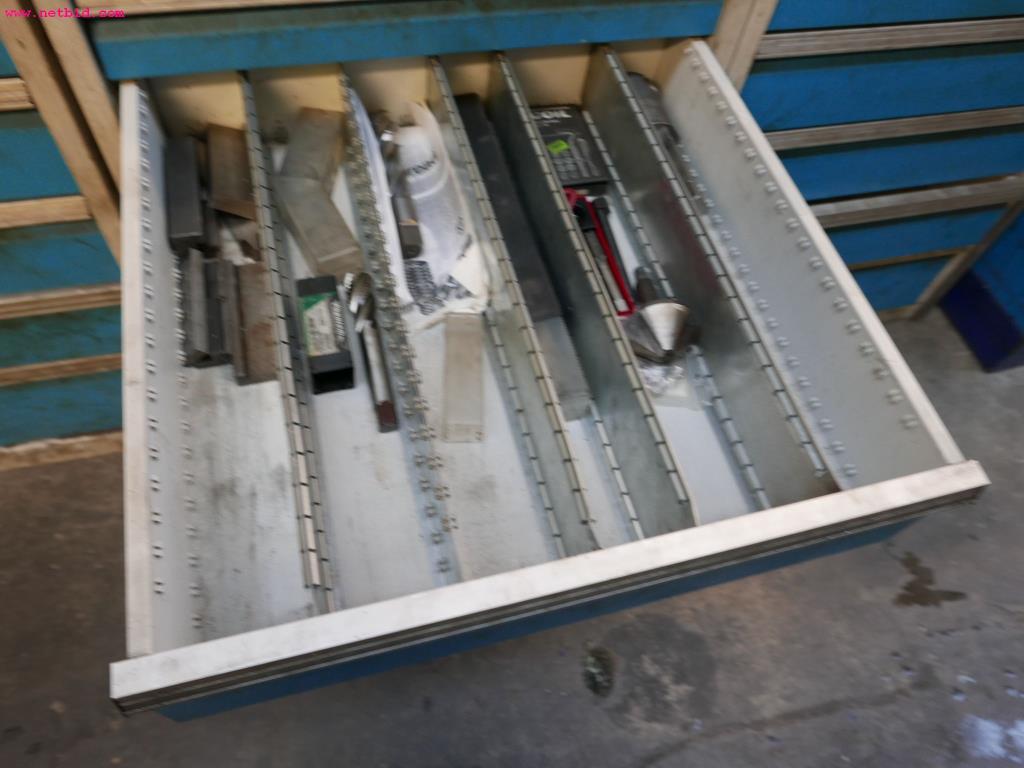 CNC turning and milling machines-15