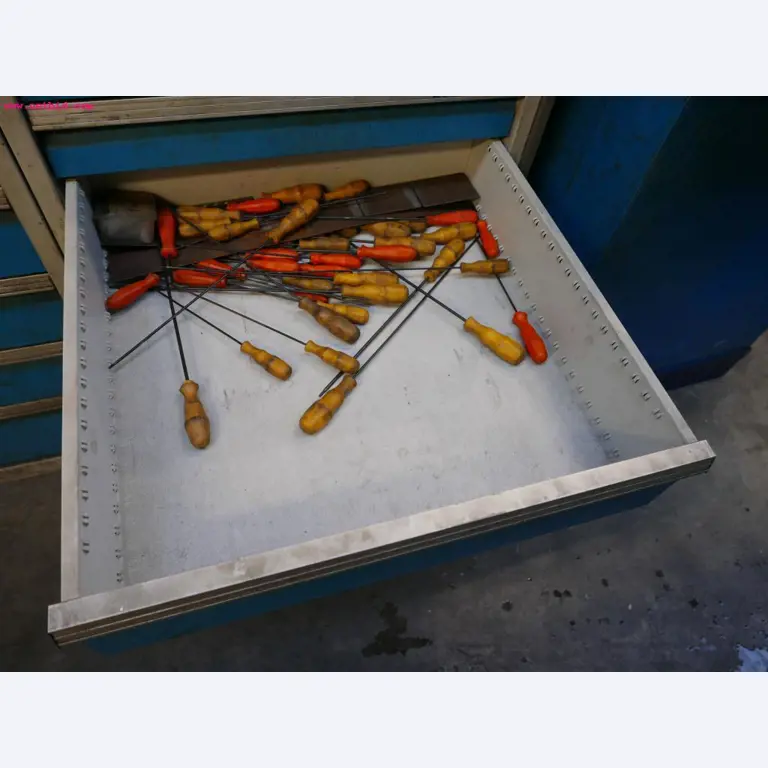CNC turning and milling machines-6