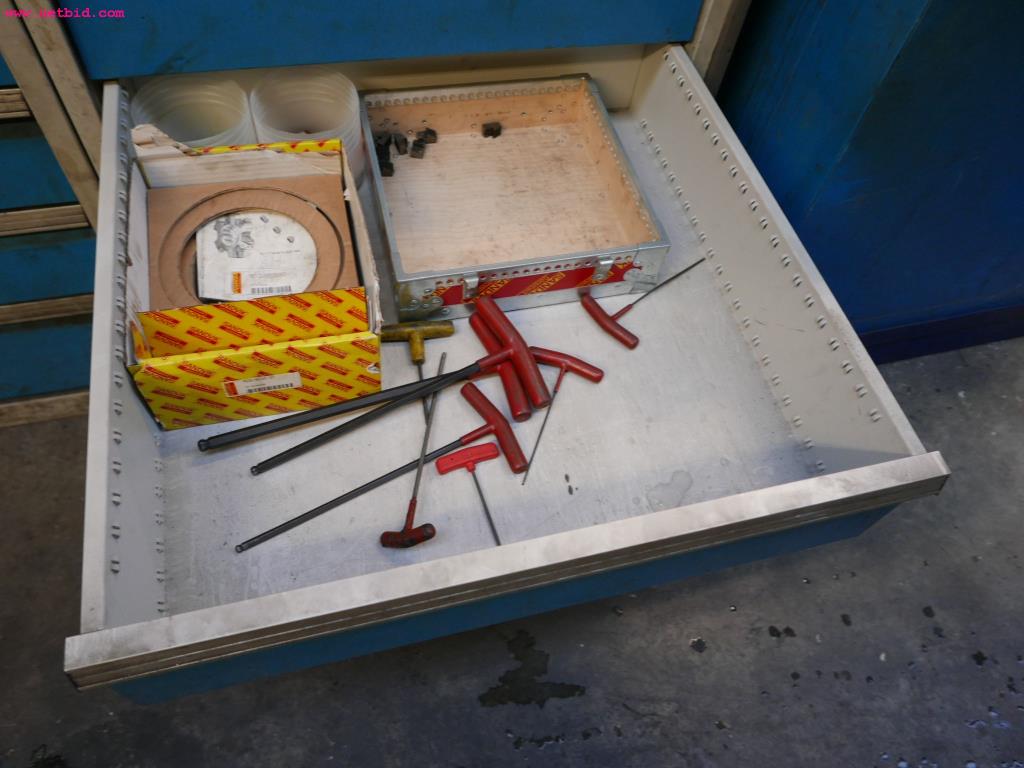 CNC turning and milling machines-7