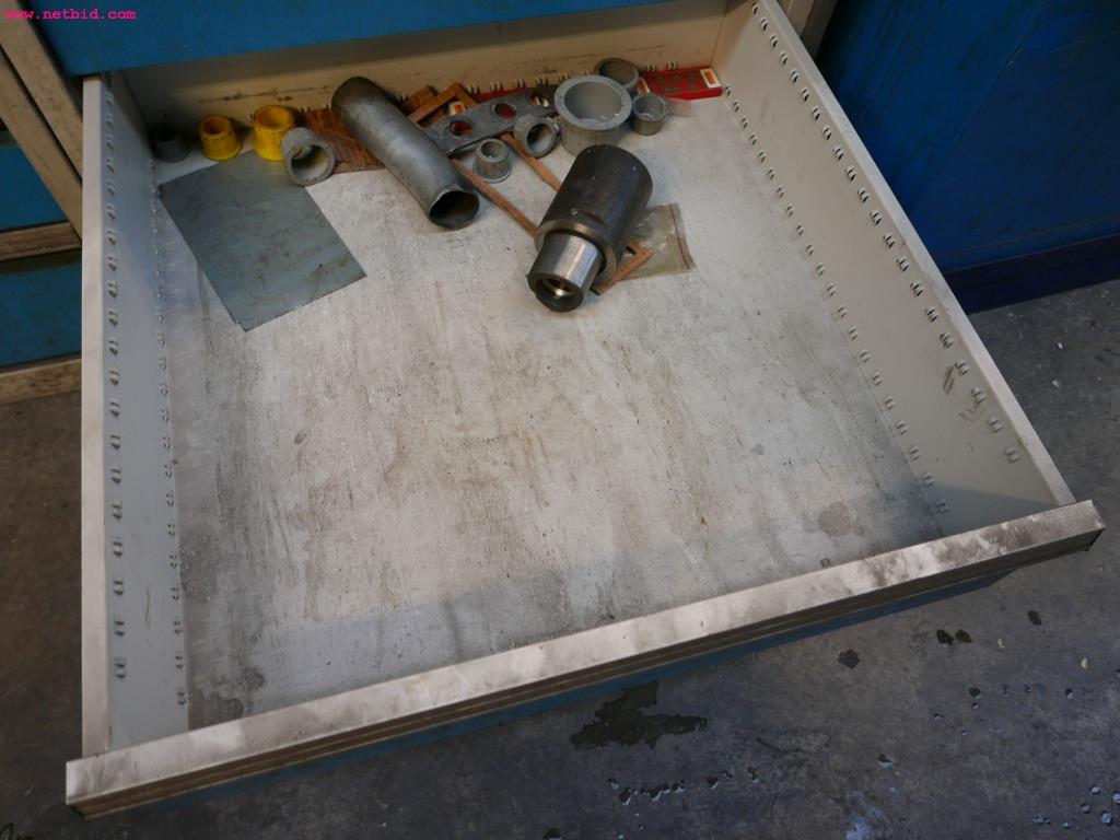 CNC turning and milling machines-8