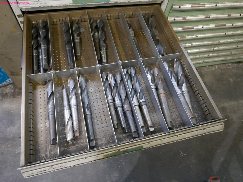 CNC turning and milling machines-17