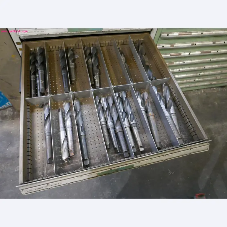 CNC turning and milling machines-17