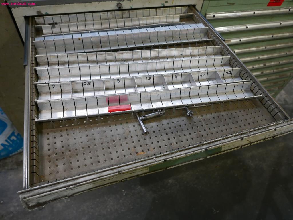 CNC turning and milling machines-2