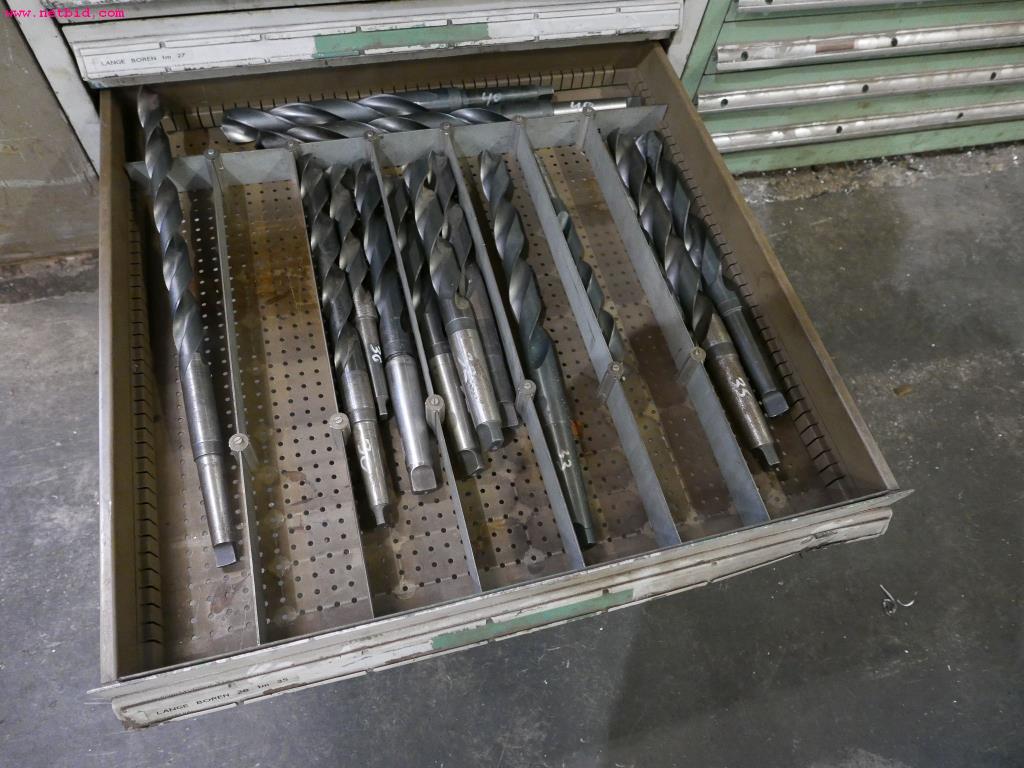 CNC turning and milling machines-4